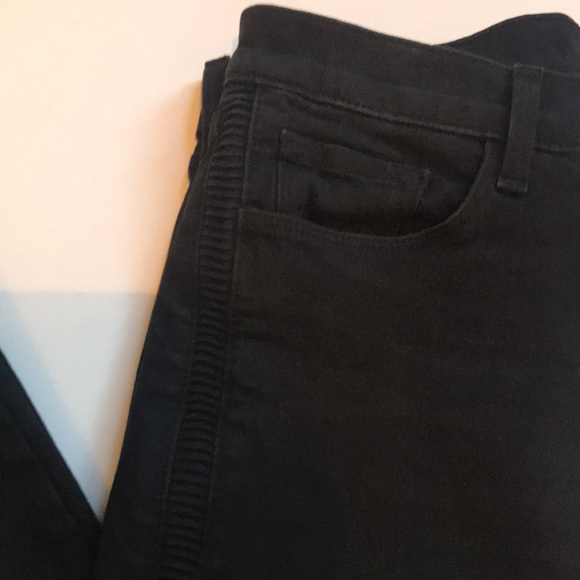 🔥J BRAND Side Pleat Jeans - Picture 9 of 12